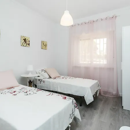 Kedma's House Apartment Carcavelos (Lisbon)
