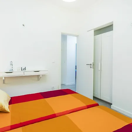 Kedma's House * Carcavelos (Lisbon)